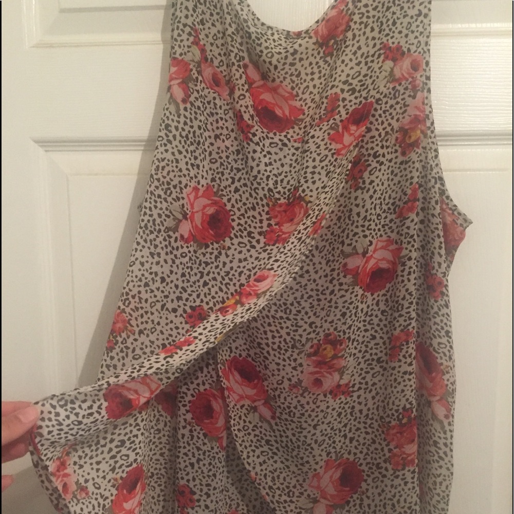 Torrid top - Picture 4 of 4